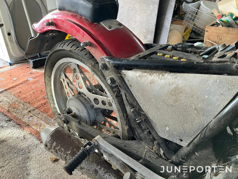 Motorcykel HONDA CB 125 T JC06