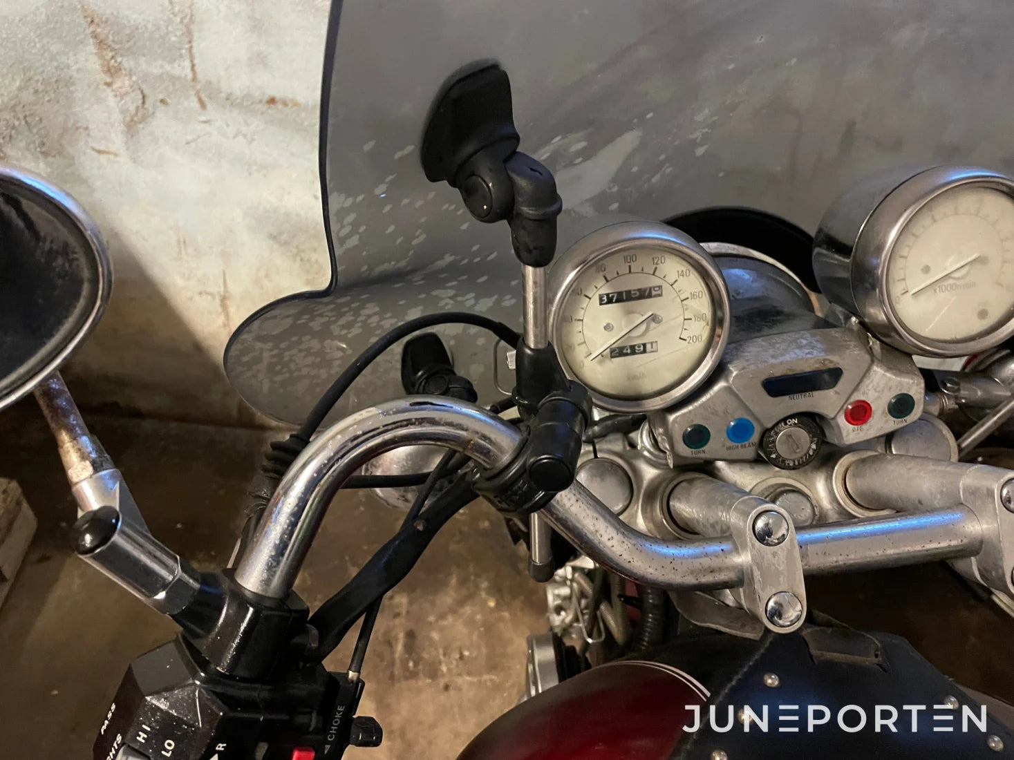 Motorcykel Yamaha XV 1100 3LP