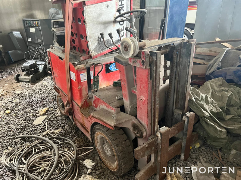 Motviktstruck med laddare