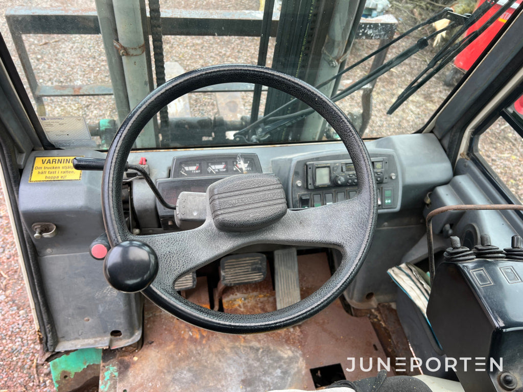 Motviktstruck Mitsubishi FD25