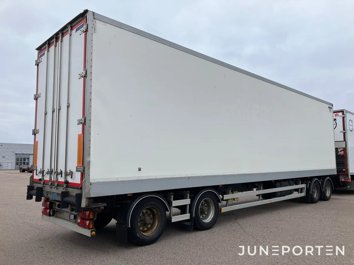 NÄRKO D4MB13R32 4-axlig släpvagn (FRC)