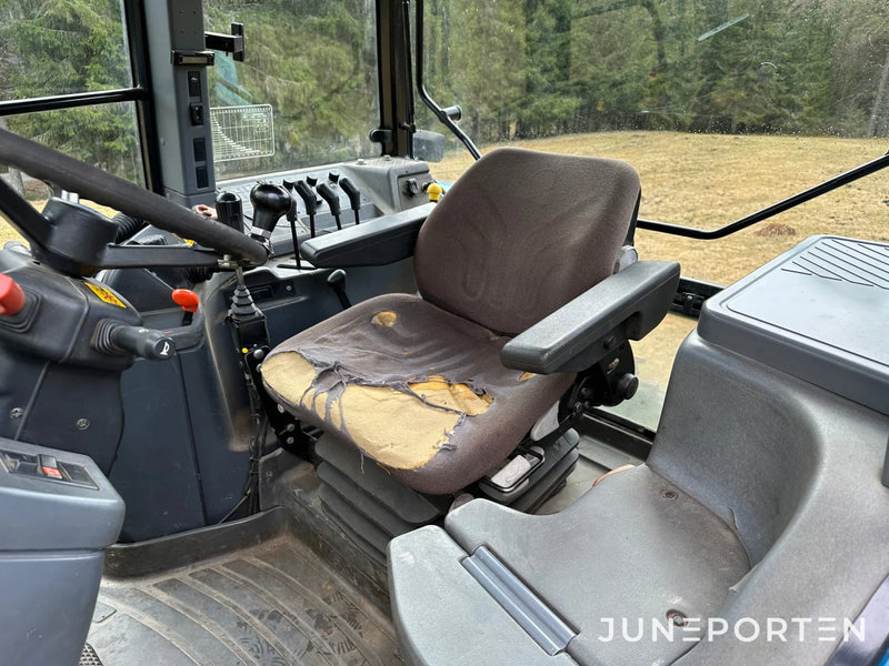 New Holland 8360 4WD