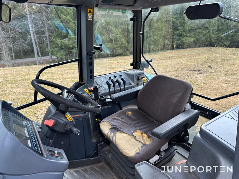 New Holland 8360 4WD