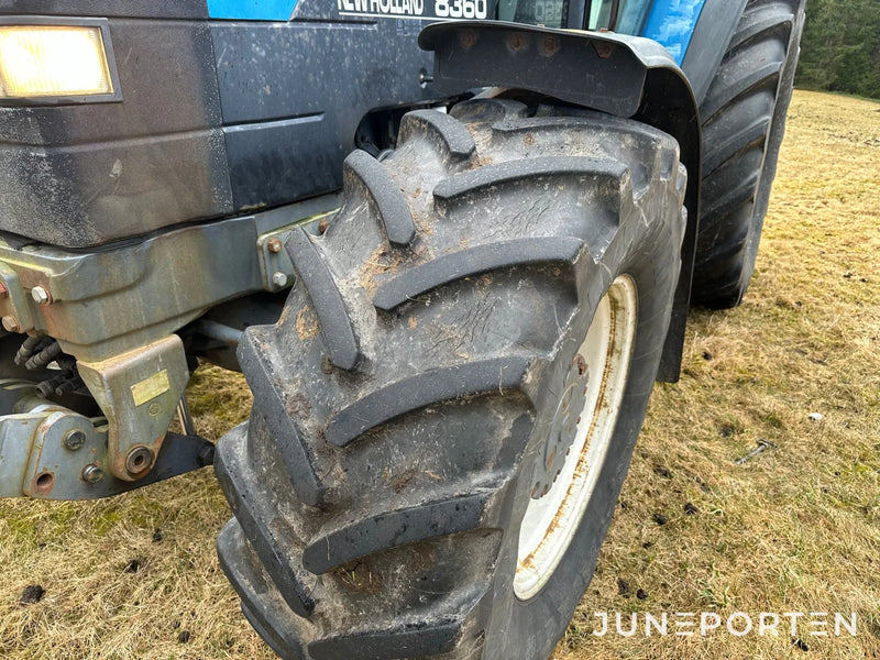 New Holland 8360 4WD