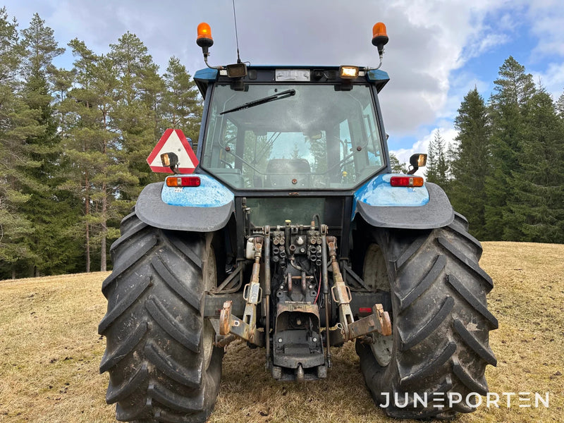 New Holland 8360 4WD