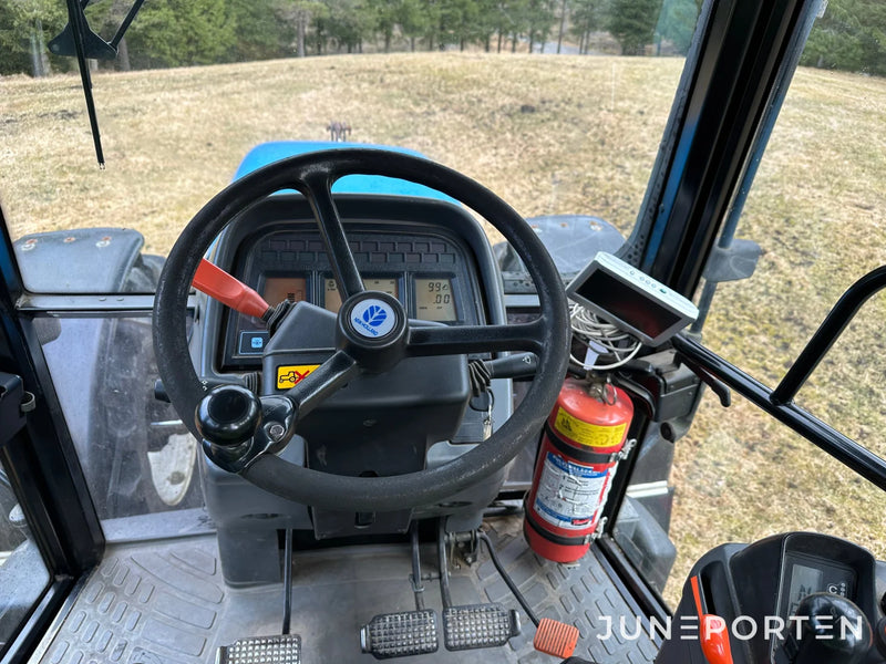 New Holland 8360 4WD