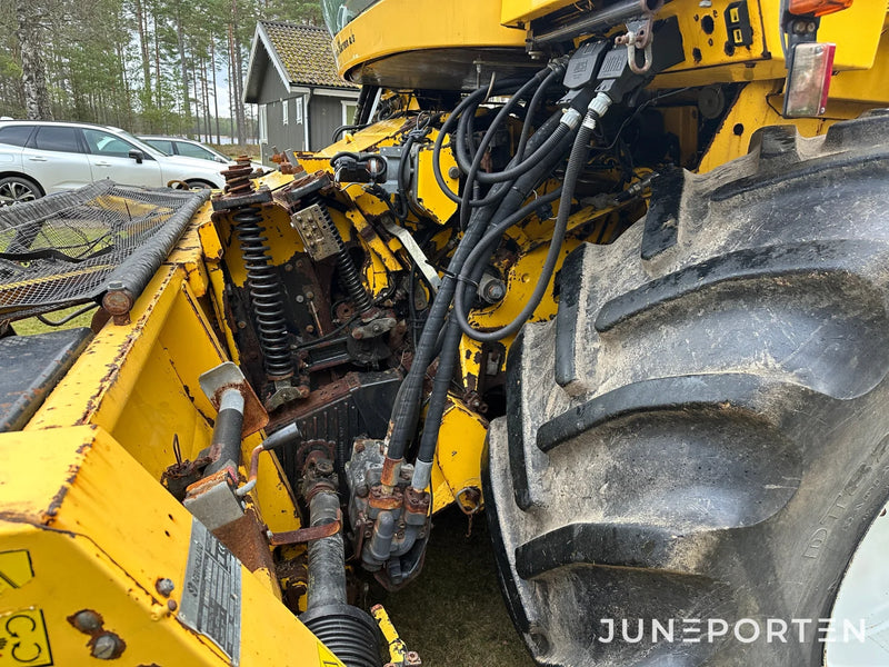 Självgående hack New Holland FX 40