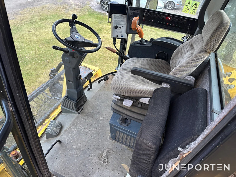 Självgående hack New Holland FX 40