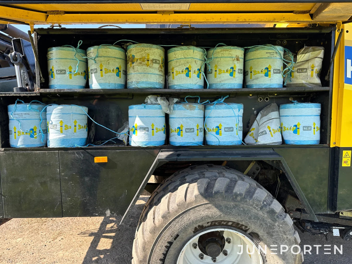 Fyrkantspress New Holland BB 9060 Cropcutter