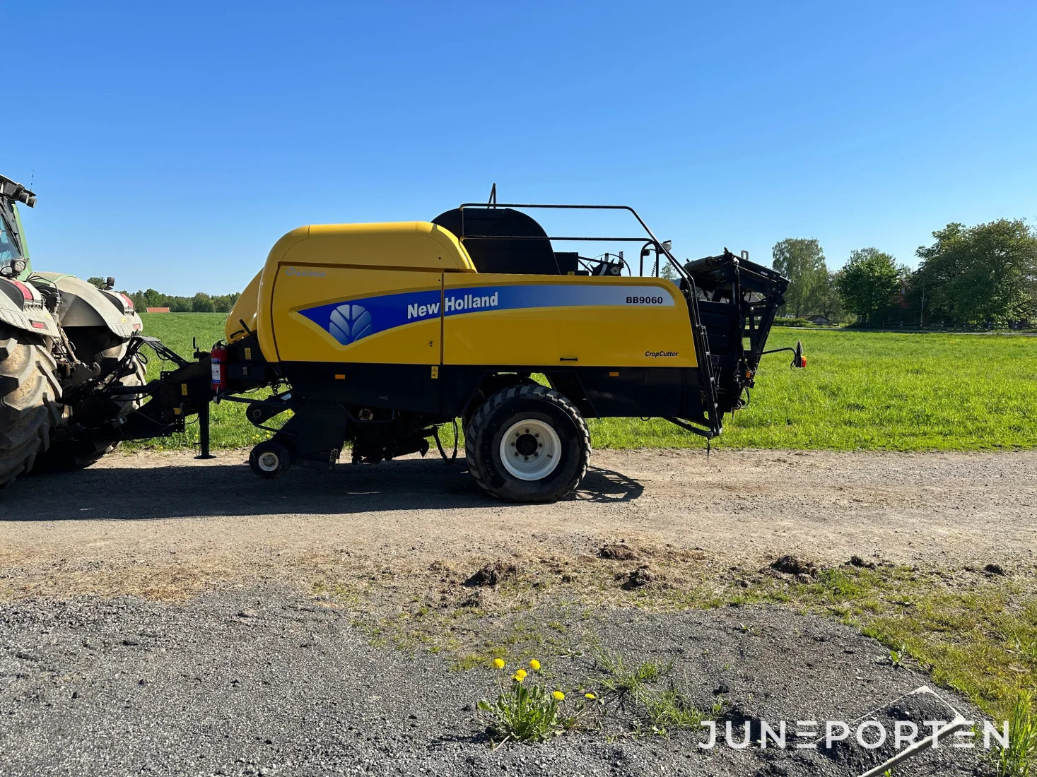 Fyrkantspress New Holland BB 9060 Cropcutter