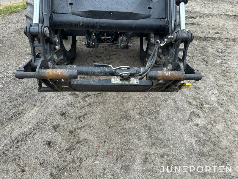 New Holland T5.115 med lastare