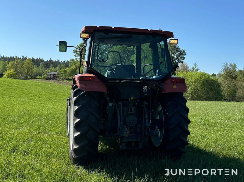 Skogsutrustad New Holland TL80 4WD