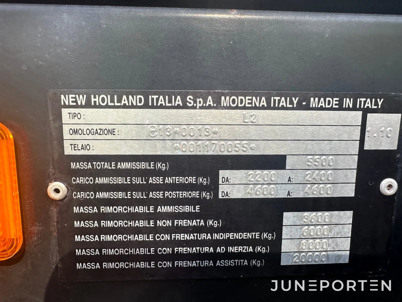 Skogsutrustad New Holland TL80 4WD