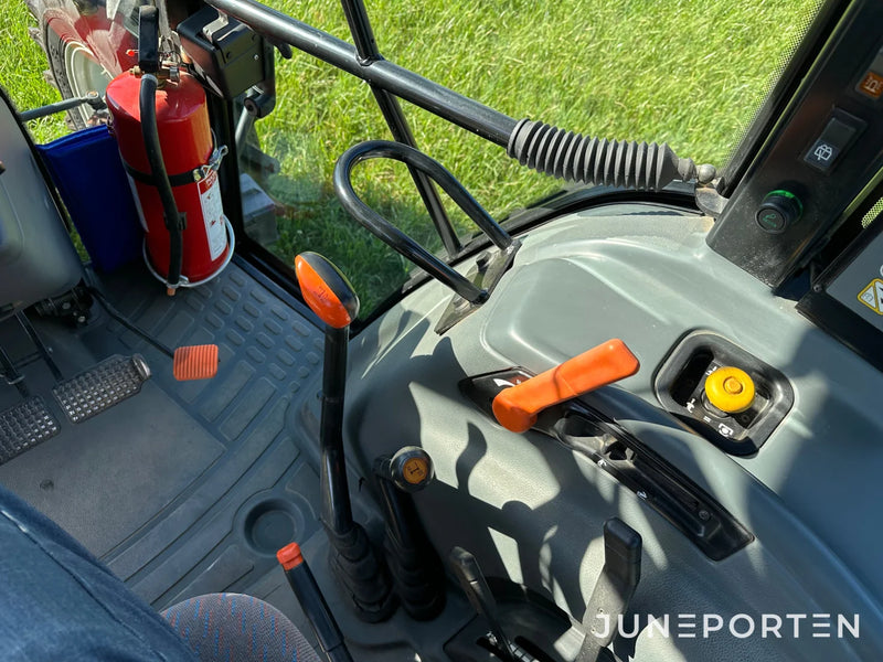 Skogsutrustad New Holland TL80 4WD