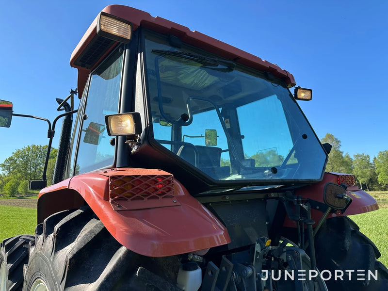 Skogsutrustad New Holland TL80 4WD