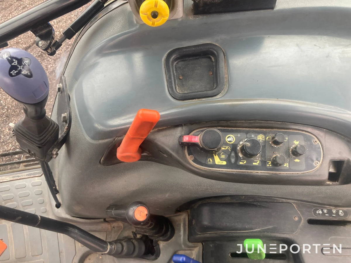 New Holland TL90 4WD