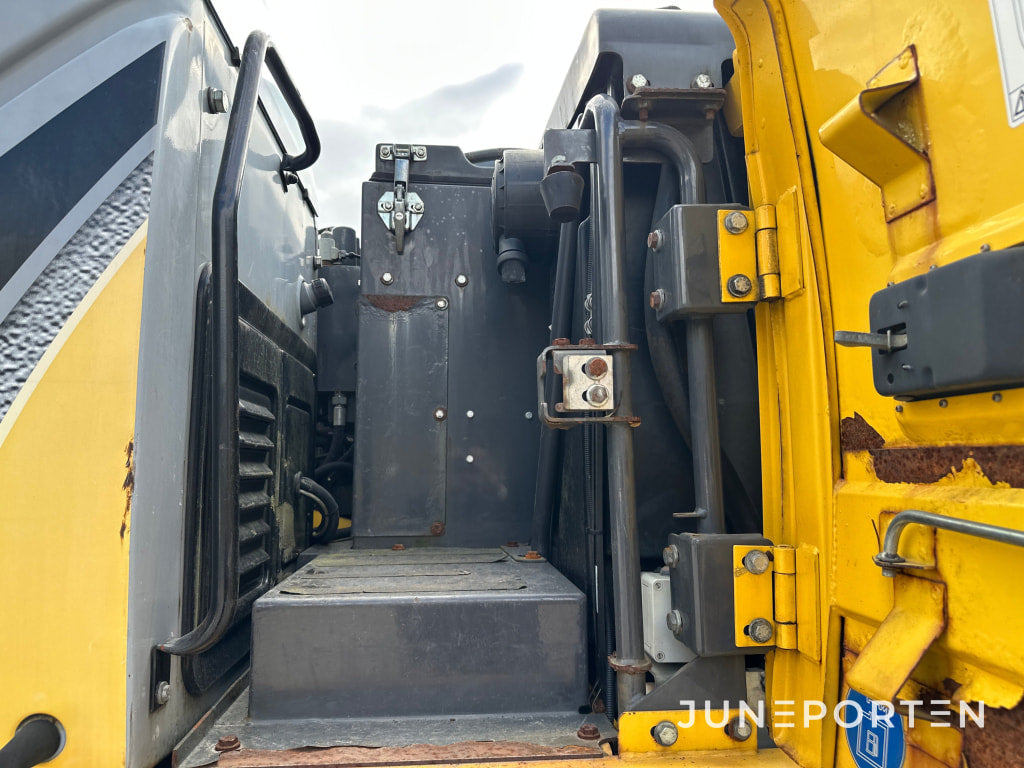 New Holland We 150 C