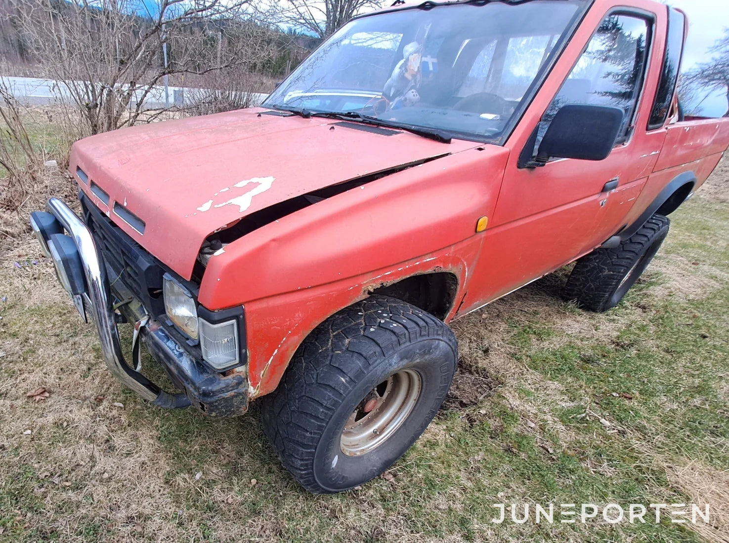 A-traktor Nissan King Cab D21 4WD