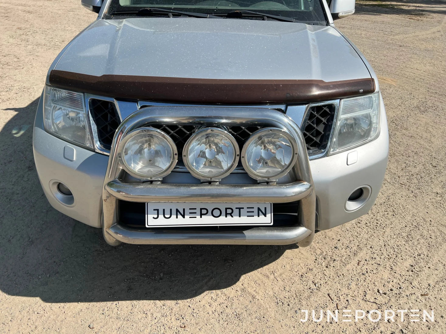 Nissan Navara 2.5 dCi 4X4