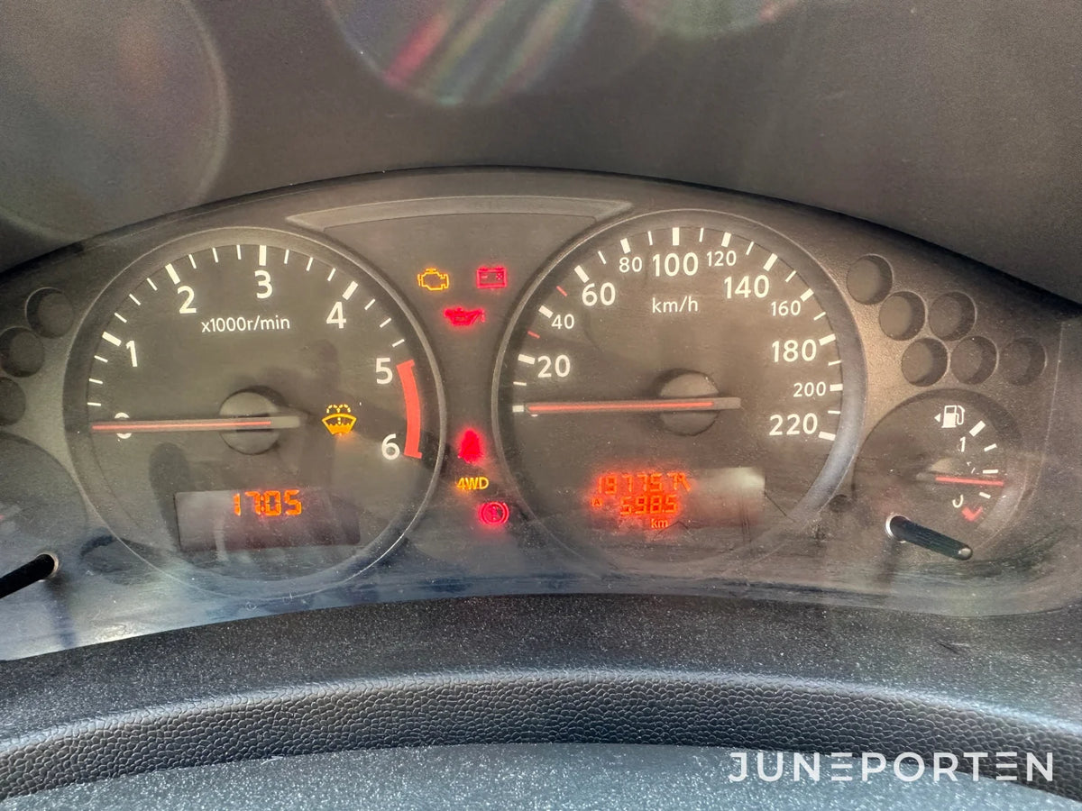 Nissan Navara 2.5 dCi