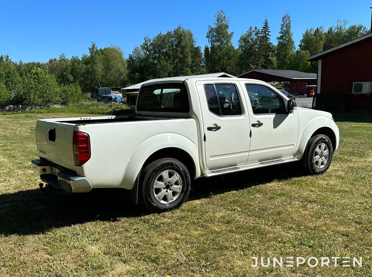 Nissan Navara 2.5 dCi
