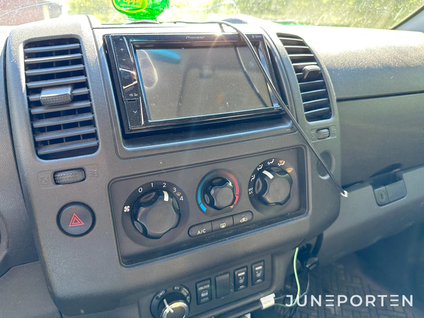 Nissan Navara 2.5 dCi