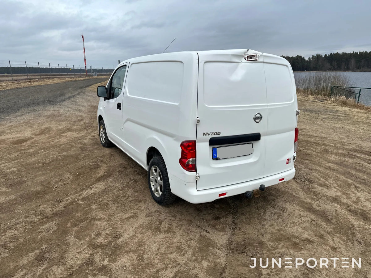 Nissan NV 200