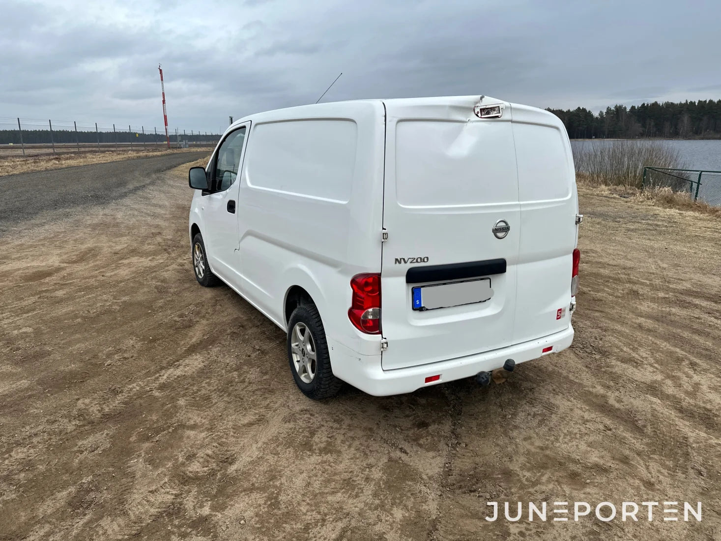 Nissan NV 200