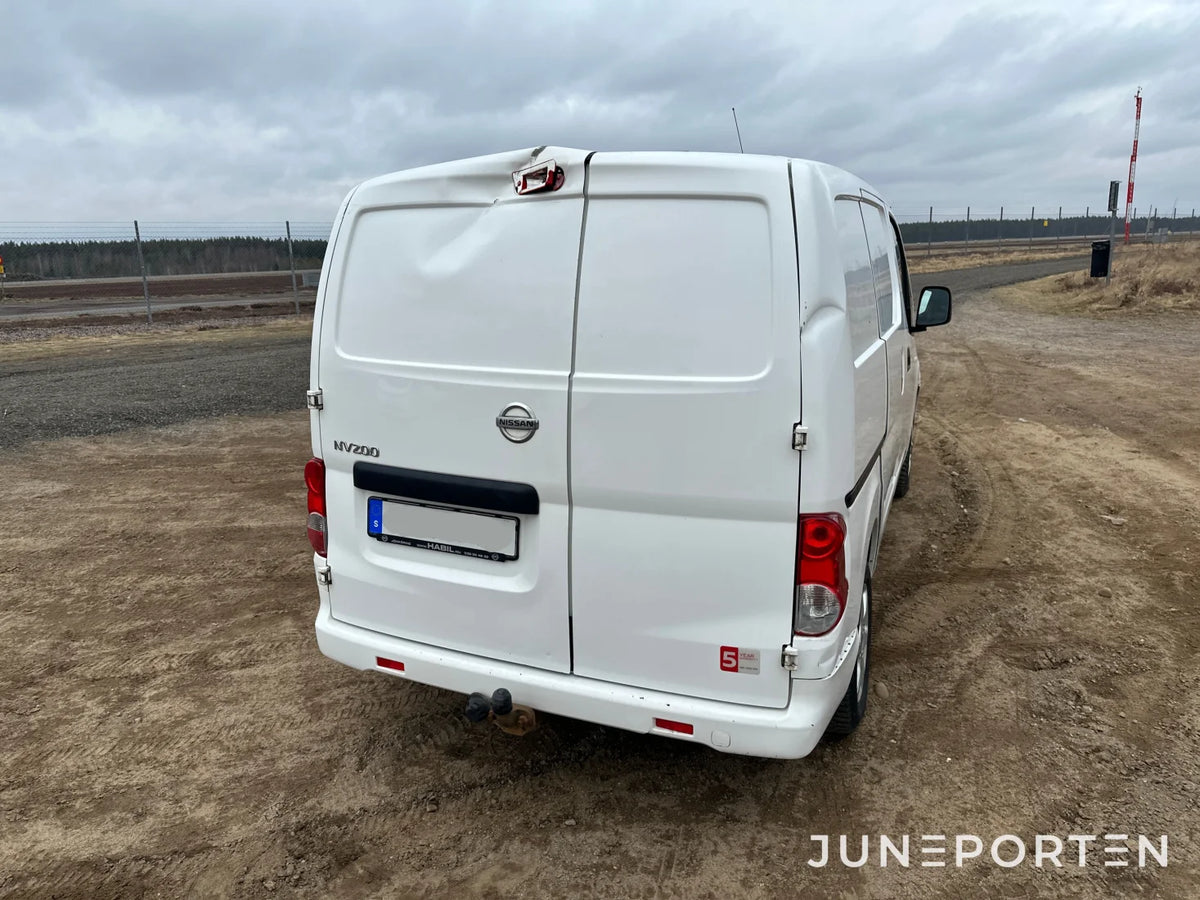 Nissan NV 200