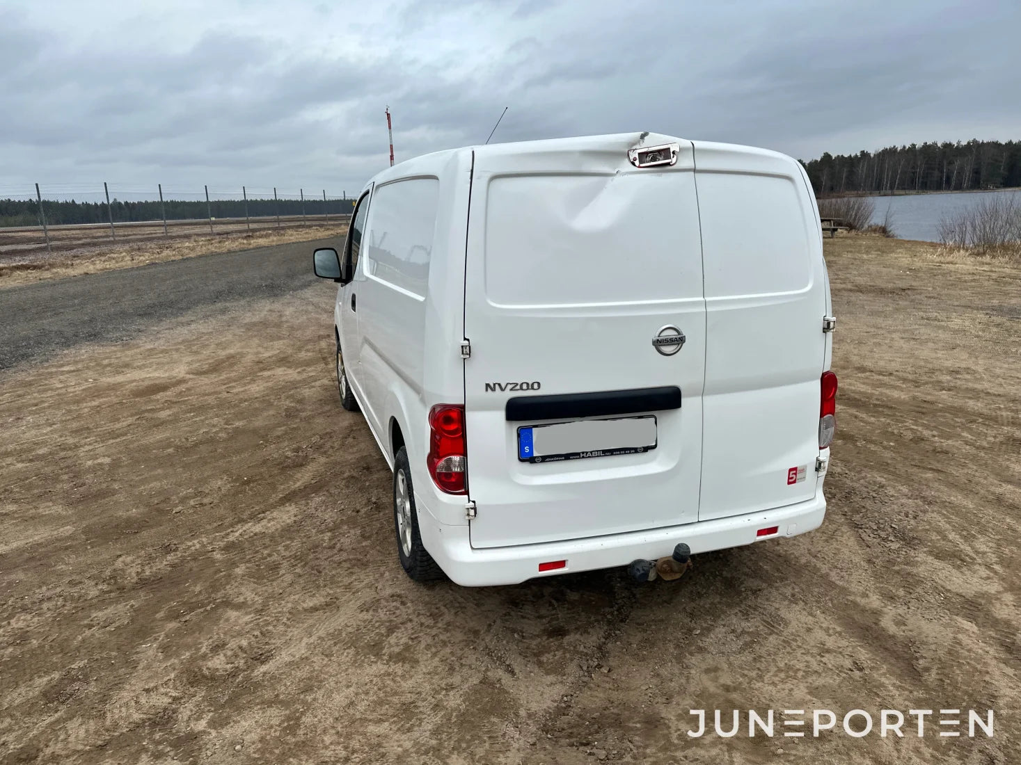 Nissan NV 200