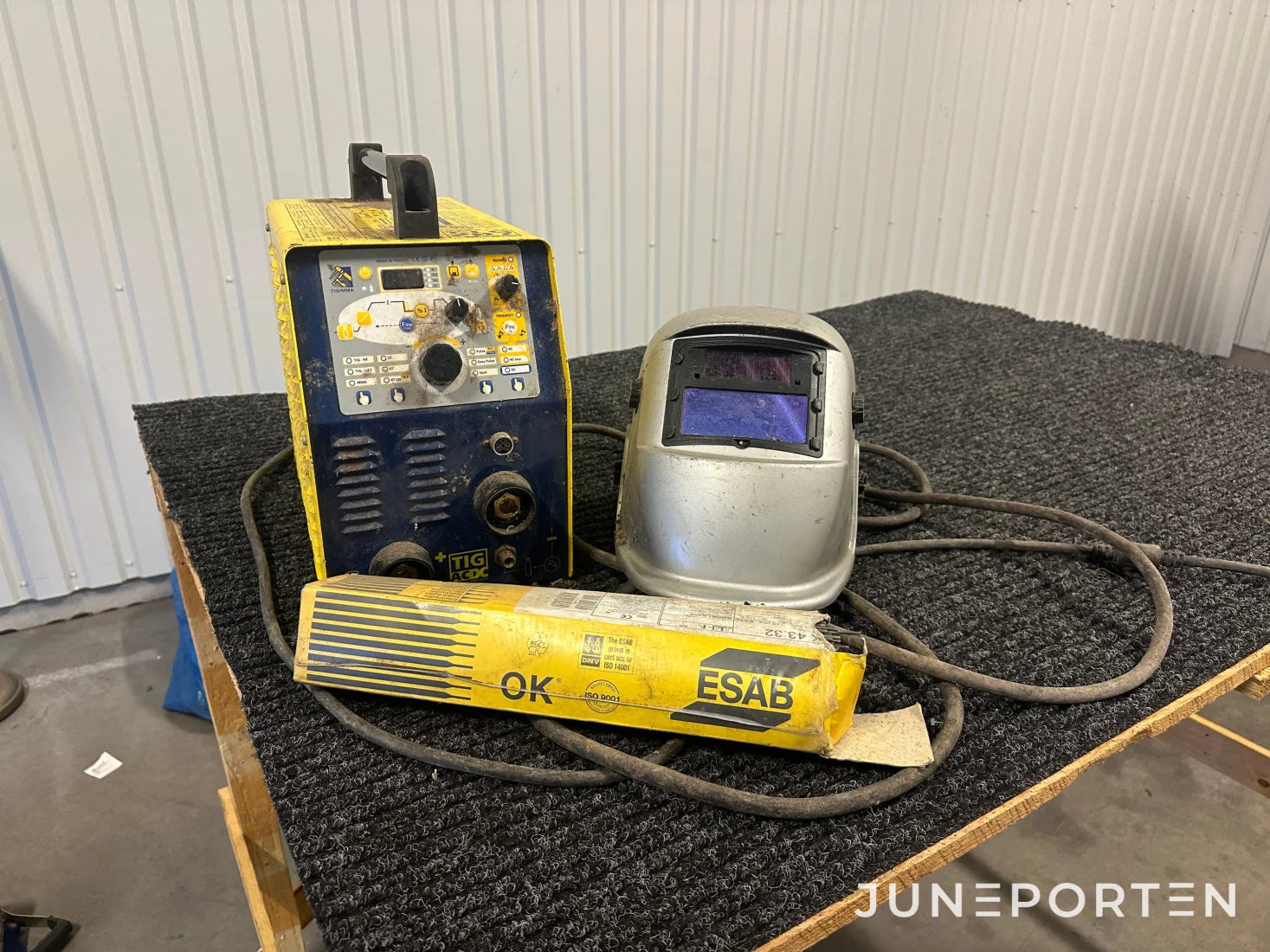 Tigsvets Esab TIG 207 ACDC