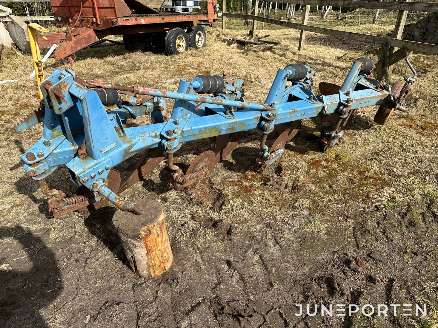 4-skärig tegplog Överum