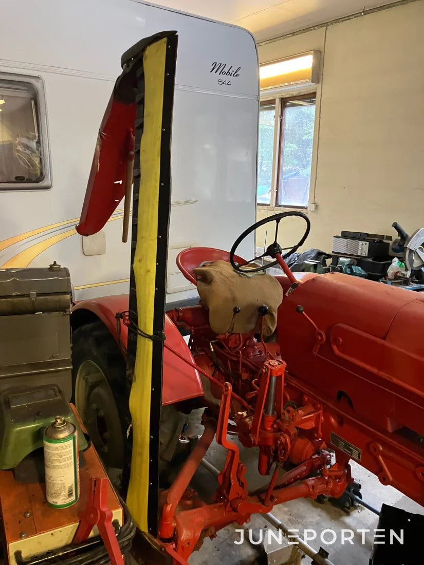 Traktor Porsche Junior