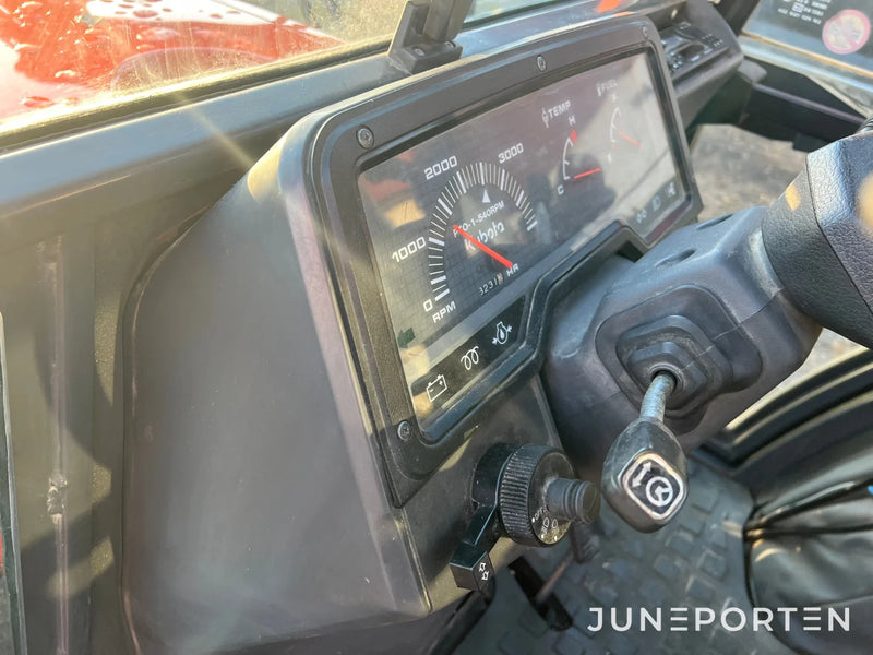 Redskapsbärare / Minitraktor Kubota ST-30