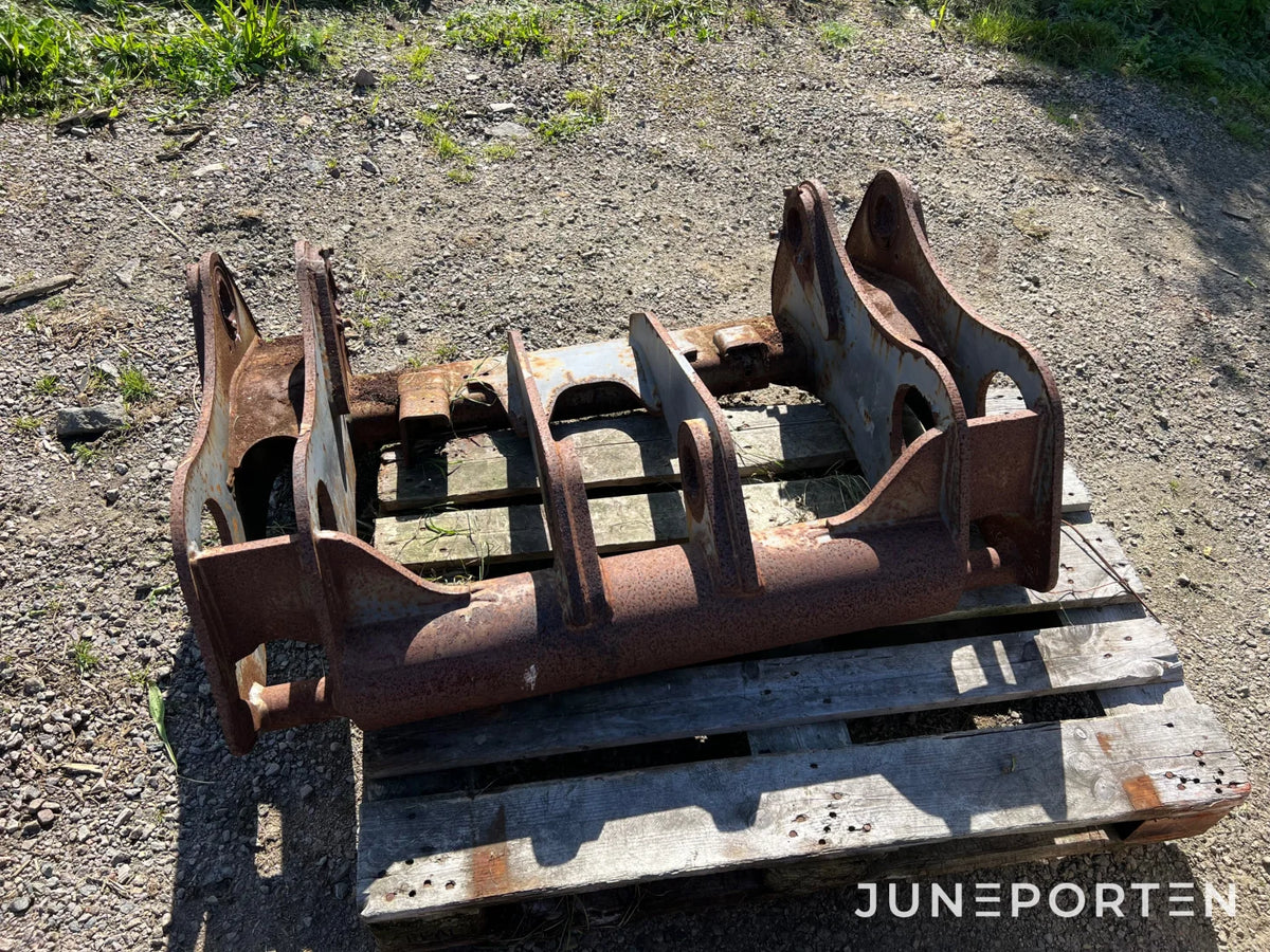 Redskapsfäste Volvo L70-L120