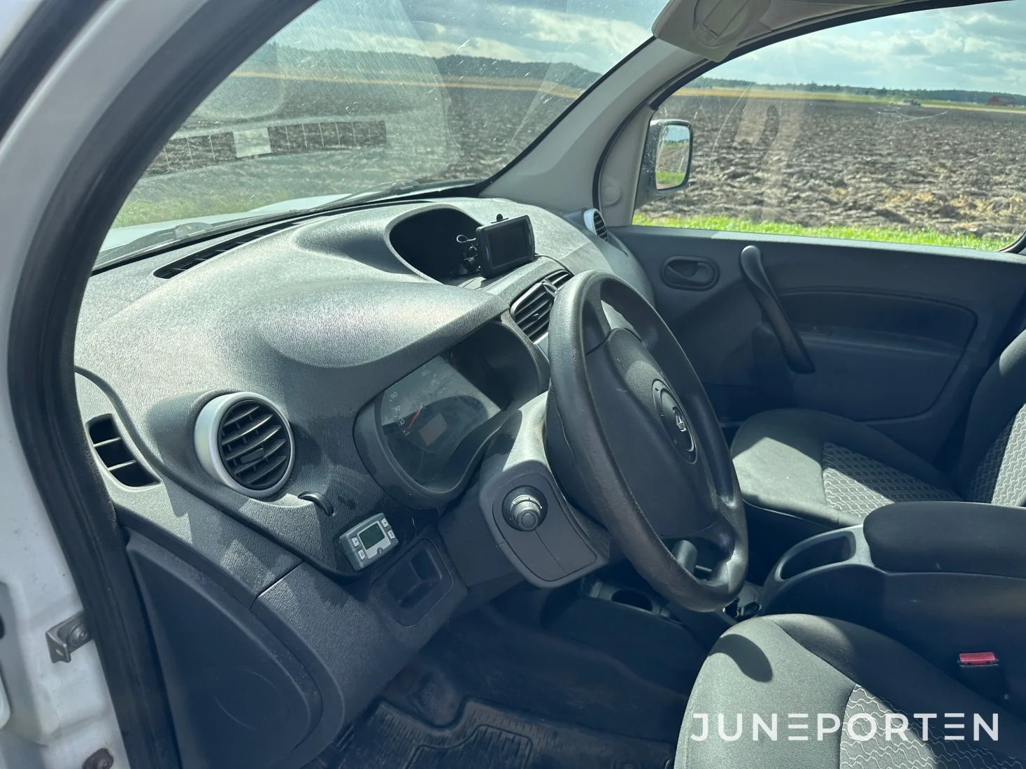 Renault Kangoo Maxi.