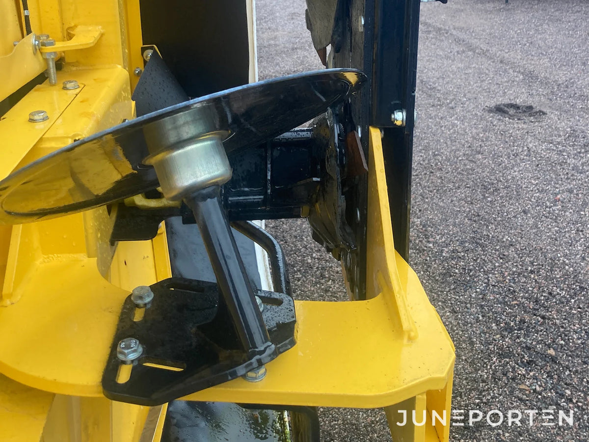 Rotorslåtter New Holland MegaCutter 860