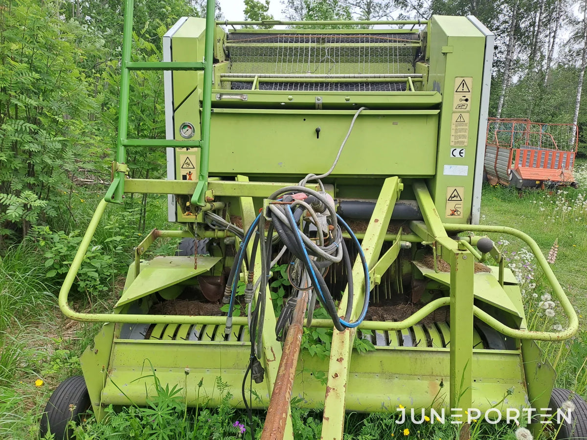 Rundbalspress Claas Rollant 46