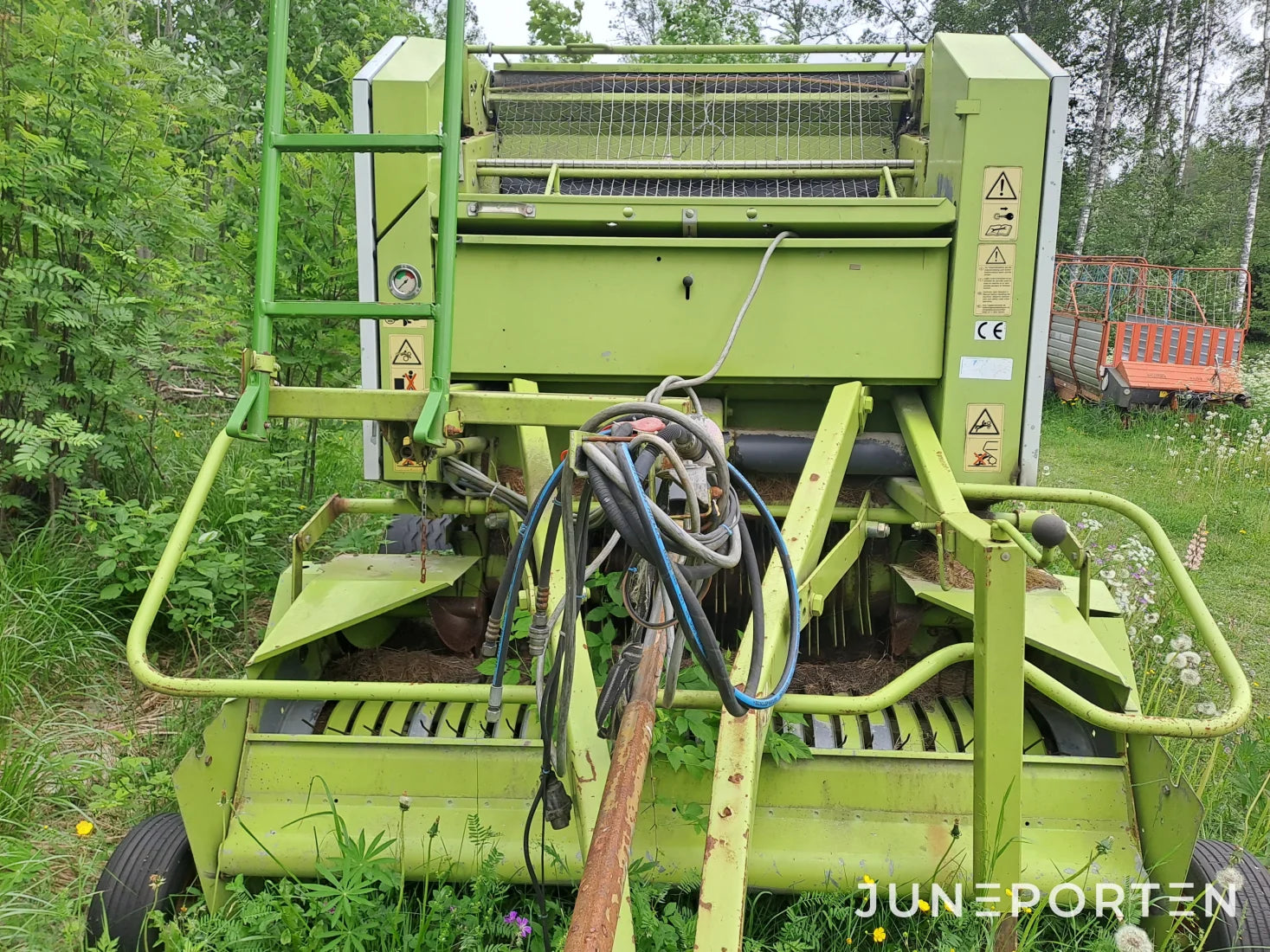 Rundbalspress Claas Rollant 46