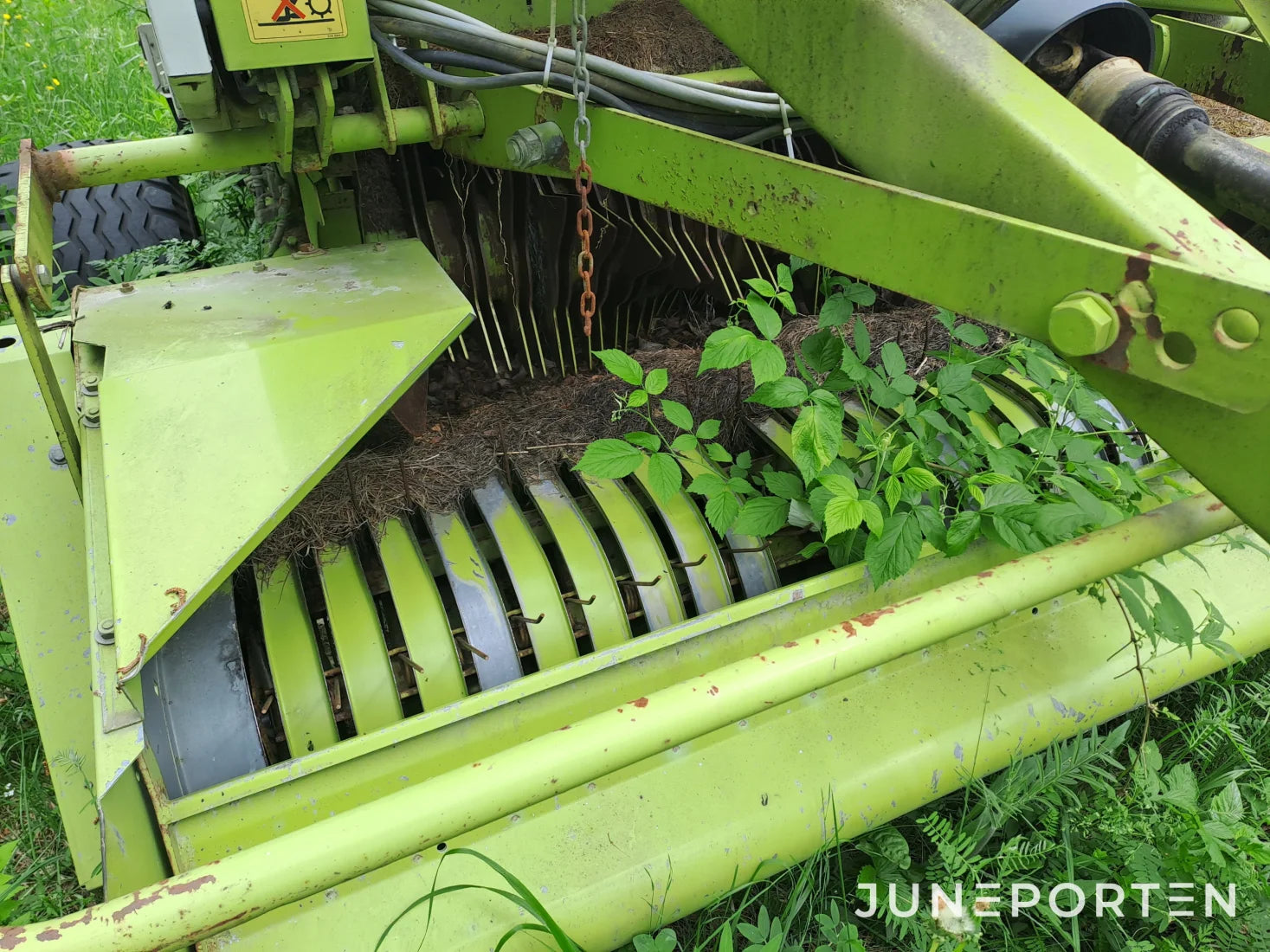 Rundbalspress Claas Rollant 46