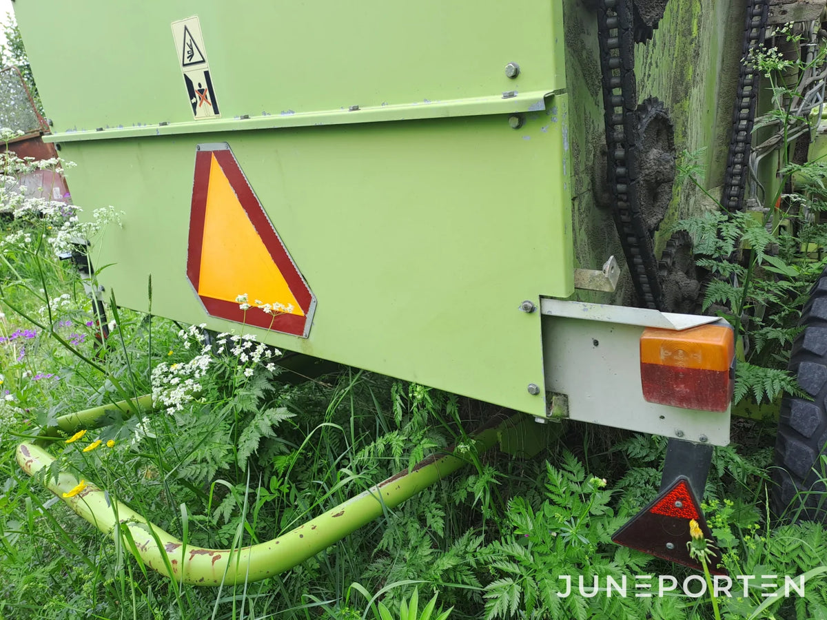 Rundbalspress Claas Rollant 46
