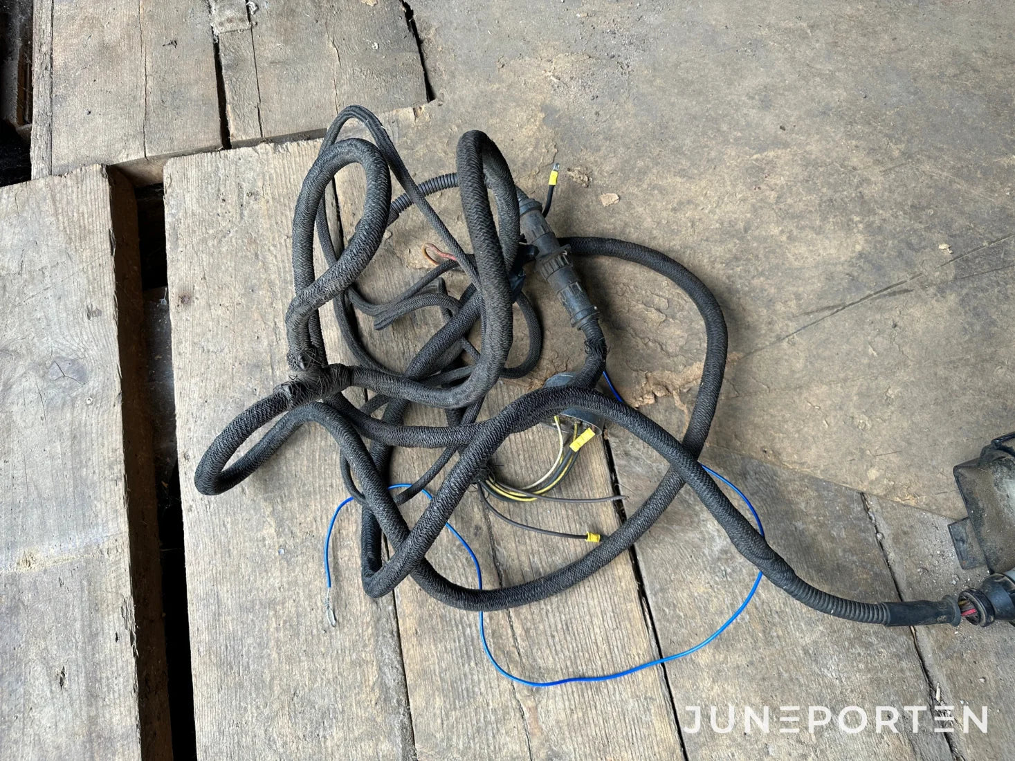 Rundbalspress New Holland 654