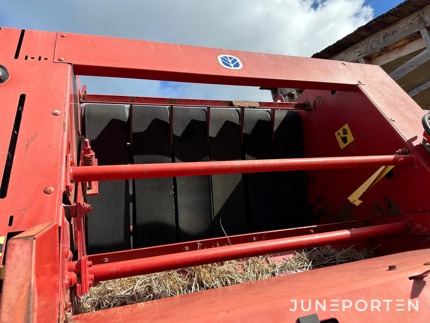 Rundbalspress New Holland 654