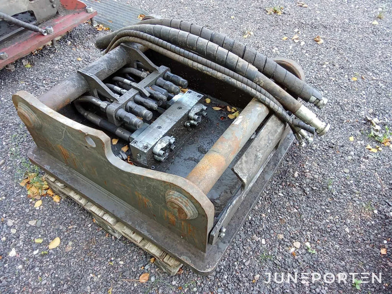 S90 fäste med Oil Quick