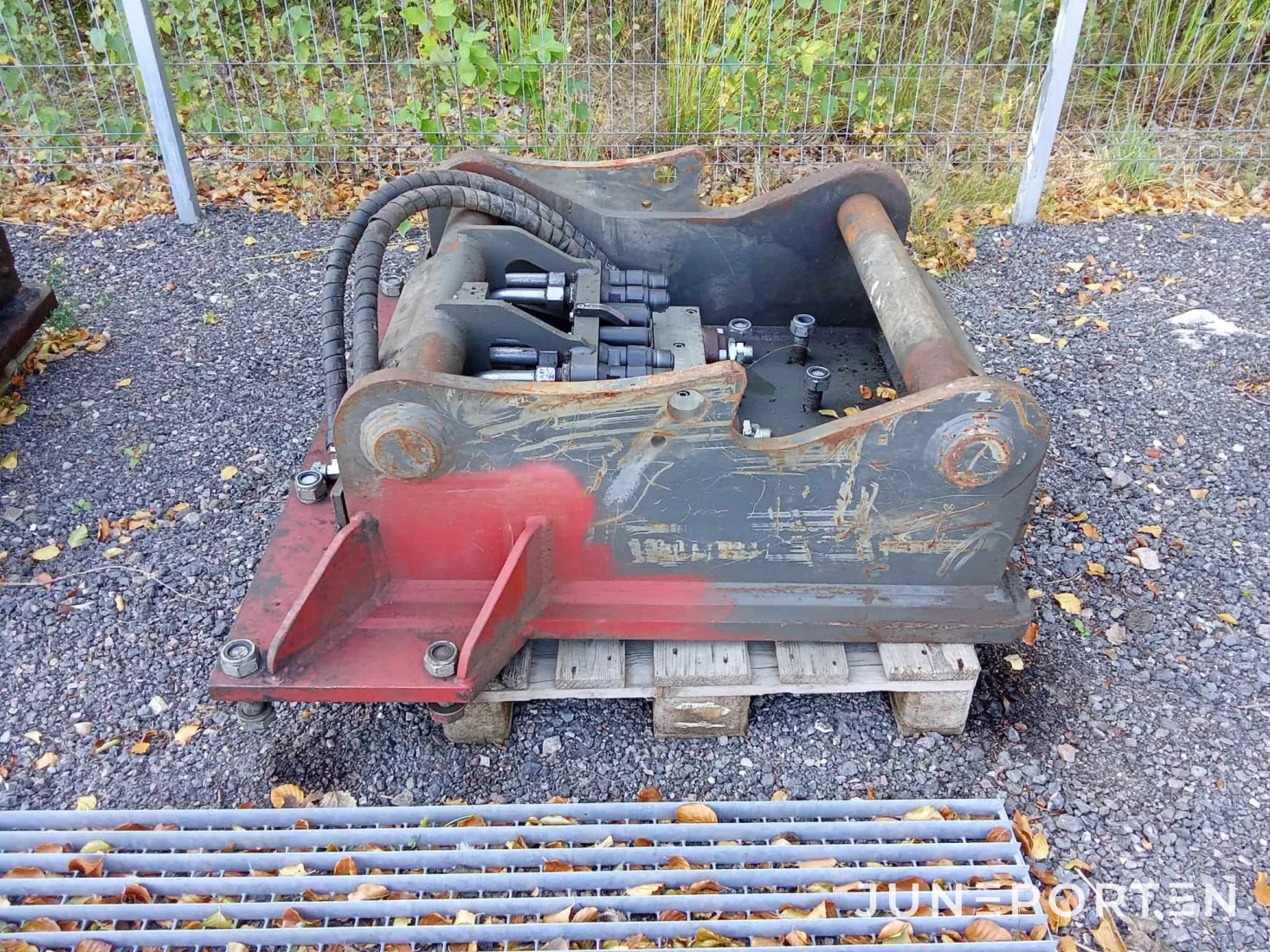 S90 snabbfäste med OilQuick system