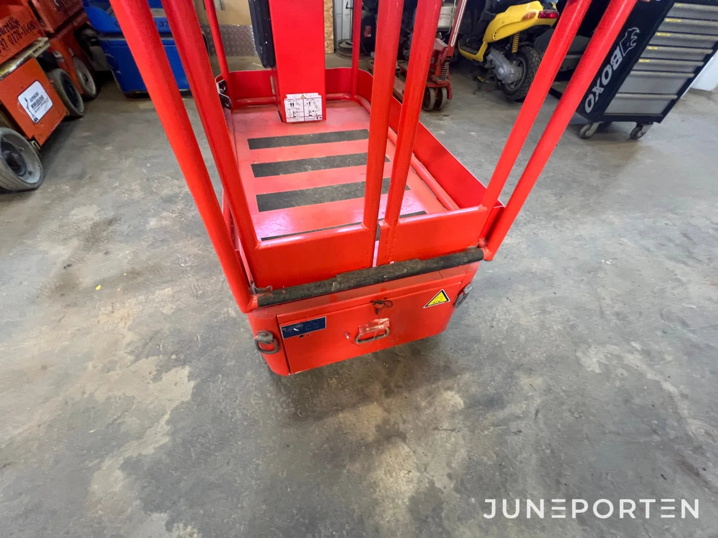 Pelarlift Snorkel M 1230E