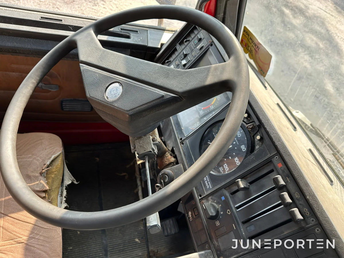 Scania P92H