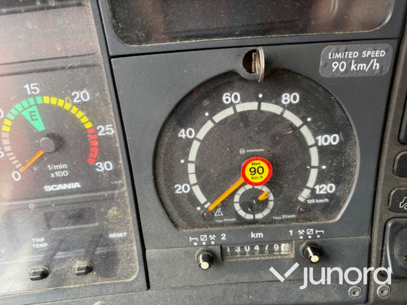 Scania P94