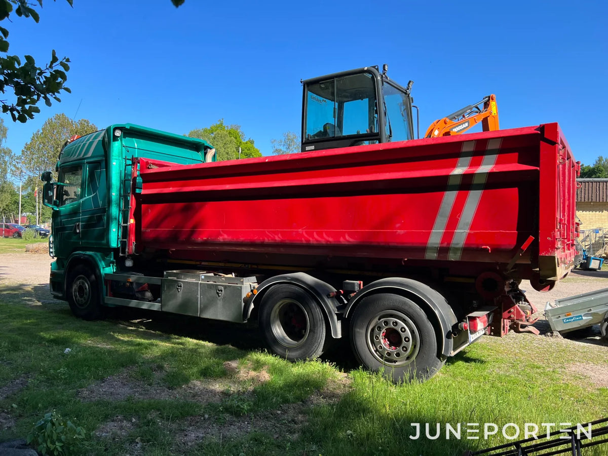 Lastväxlare Scania R560 CMT flak