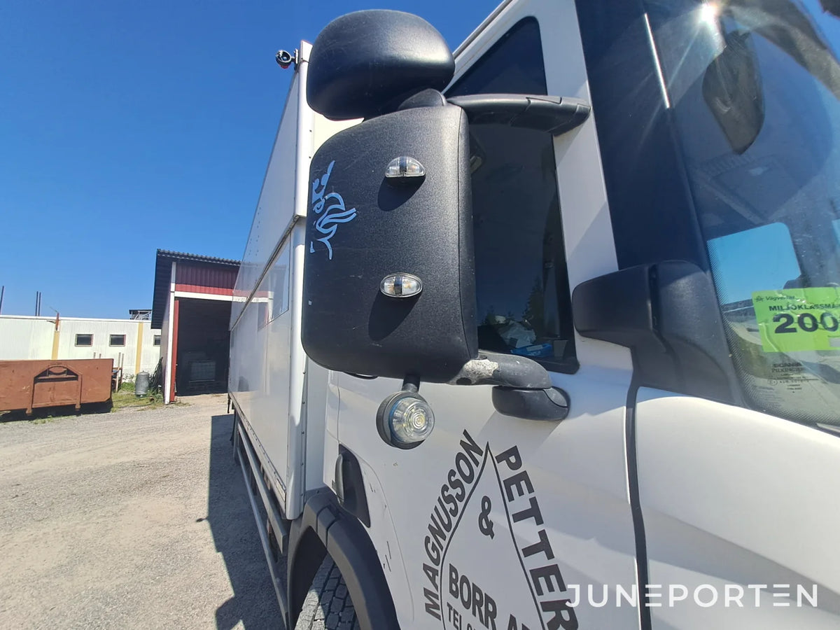 Scania P230 4x2